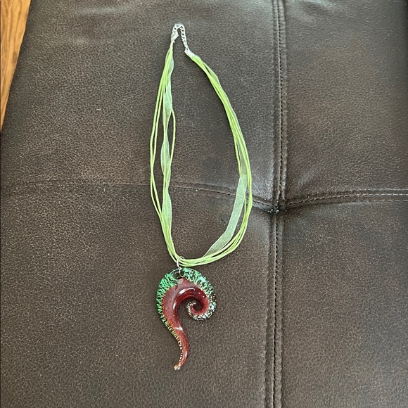 Murano Jewelry - Murano Glass Elegant Green and Red Seashell Pendant Necklace-EUC